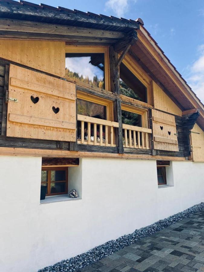 Chalet Baergstaeger Лаутербруннен Экстерьер фото
